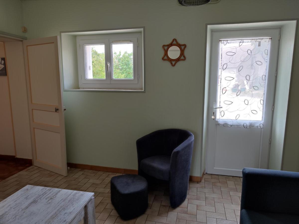 Gite Chez Jeannot Azay-le-Ferron Kültér fotó