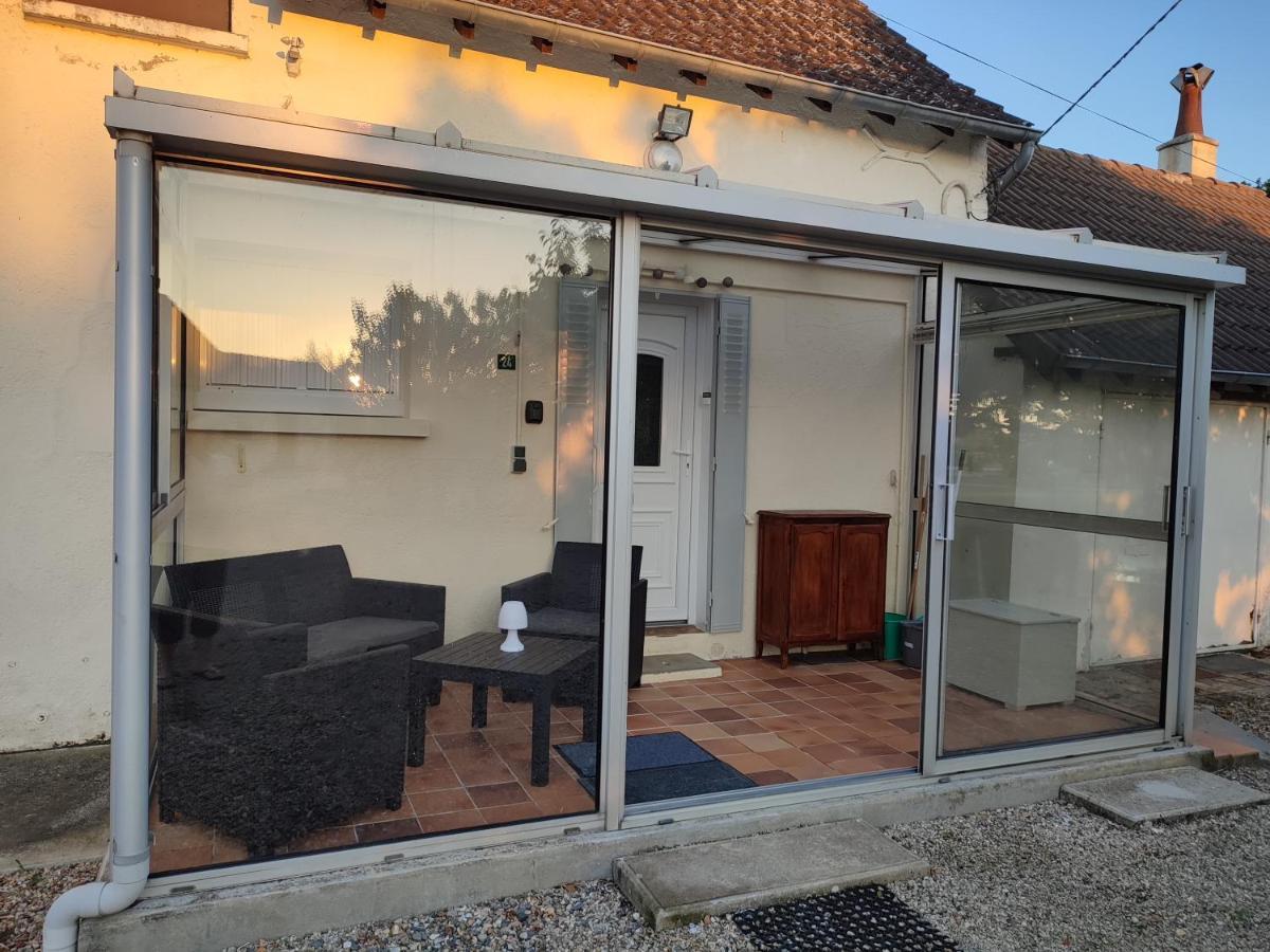 Gite Chez Jeannot Azay-le-Ferron Kültér fotó