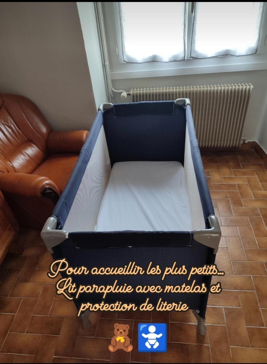 Gite Chez Jeannot Azay-le-Ferron Kültér fotó